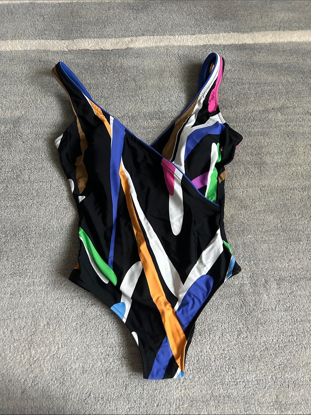 Gottex swimming suit size 8.
